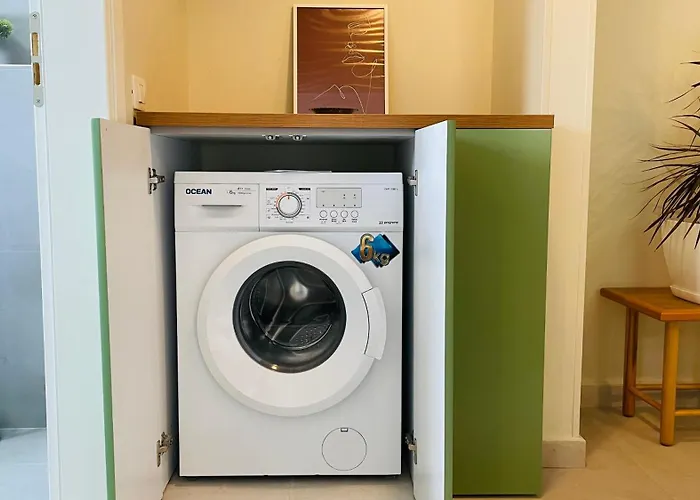 Apartment Hills View